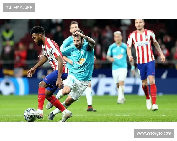 萨56告别罗马感言:深深感谢罗马球迷的无私支持与难忘陪伴 萨56告别罗马感言:深深感谢罗马球迷的无私支持与难忘陪伴